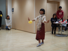 民族舞踊も披露しました