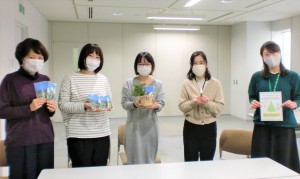 当日、私の慣れないしどろもどろな取材に優しくご対応してくださった、笑顔の素敵な皆さんでした