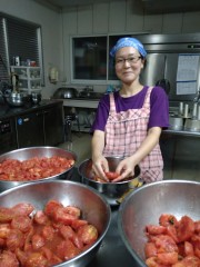 デスクワークも調理もあらゆることをなんなくこなす吉田さん。料理が本当に美味しかったです。